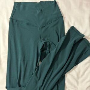 OFFLINE BY AERIE- Dark Teal Flare Leggings// Yoga Pants.